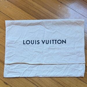 Authentic Louis Vuitton Cream Dust Bag with Navy Logo 18x13